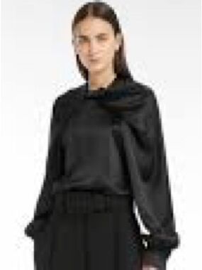 NWOT MaxMara Women's Black Silk Blouse